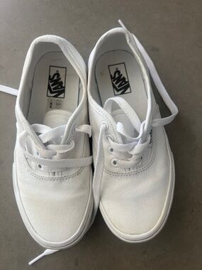 Vans Kids White Canvas Lace-Up Sneakers - Classic Low Top